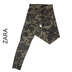 Zara Women’s Green Camo Distressed Low Rise Skinny Denim Jeans, 25X27, Sz 4